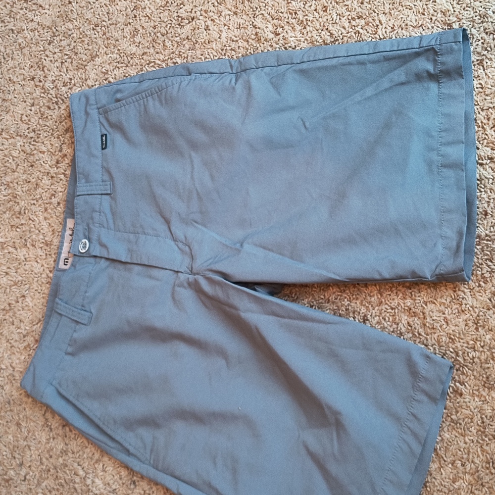 Travis Mathew Golf Shorts, 32